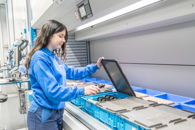 Betriebslogistikkaufmann/-frau (m/w/d), 1. Bild